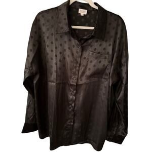 Le Lis‎ Collection Tone On Tone Black Polka Dot Silky Top Large Holiday Classic